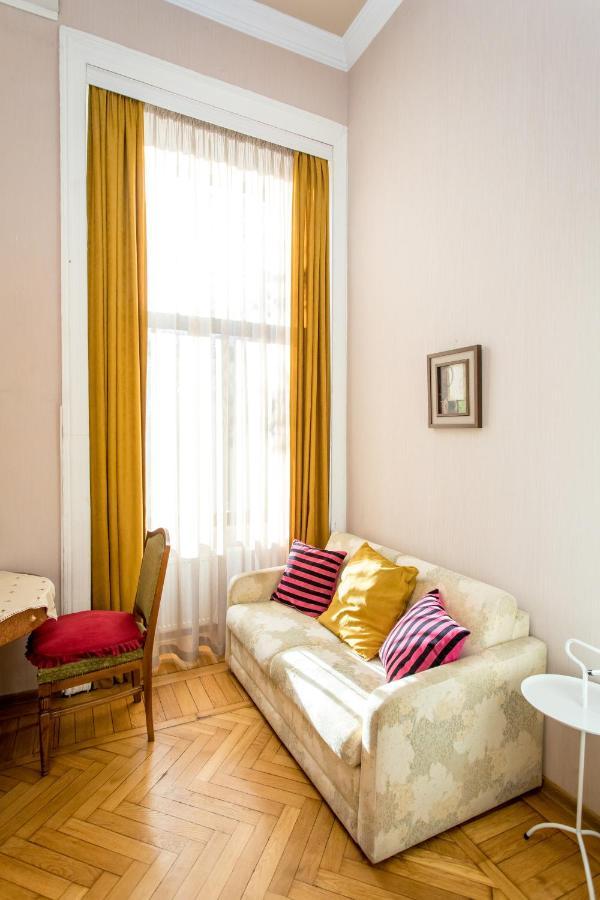Hb Apartments Mari Brose Tbilisi Exterior foto